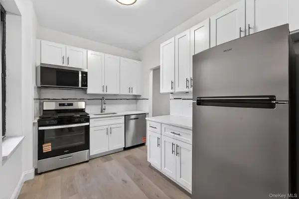 41-41 41st Street #3J, Sunnyside, NY 11104