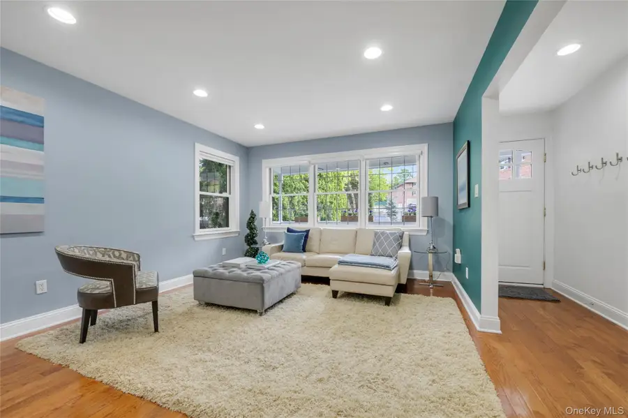 22 Madison Street, Port Washington, NY 11050 - #3