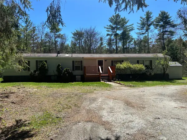 76 Hartwood Road, Forestburgh, NY 12777