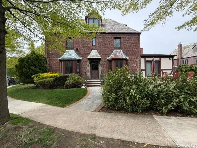 13843 76th Avenue, Flushing, NY 11367 - #1