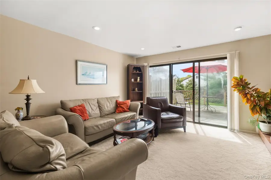 129 Beecher Avenue Extension, East Islip, NY 11730 - #2