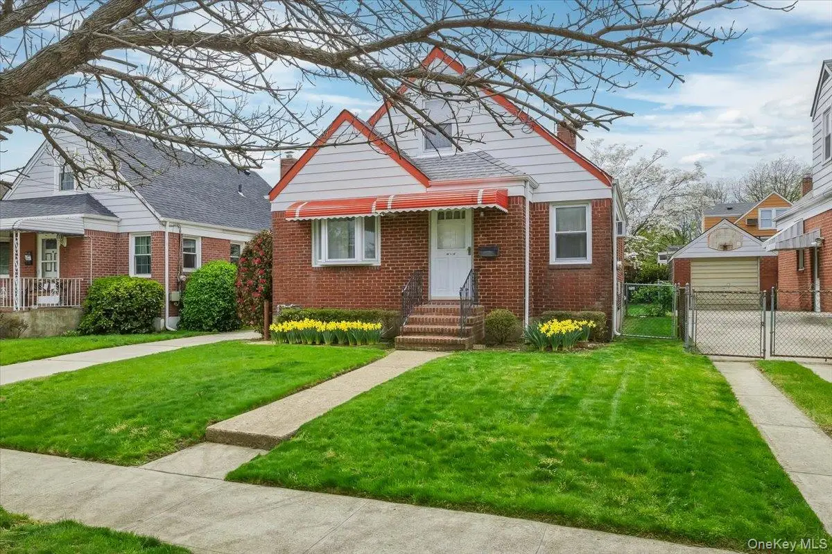 95-18 238th Street, Floral Park, NY 11001 - #1