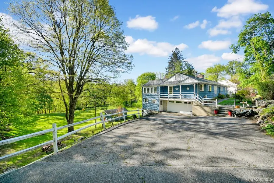 225 Lafayette Avenue, Cortlandt Manor, NY 10567 - #2
