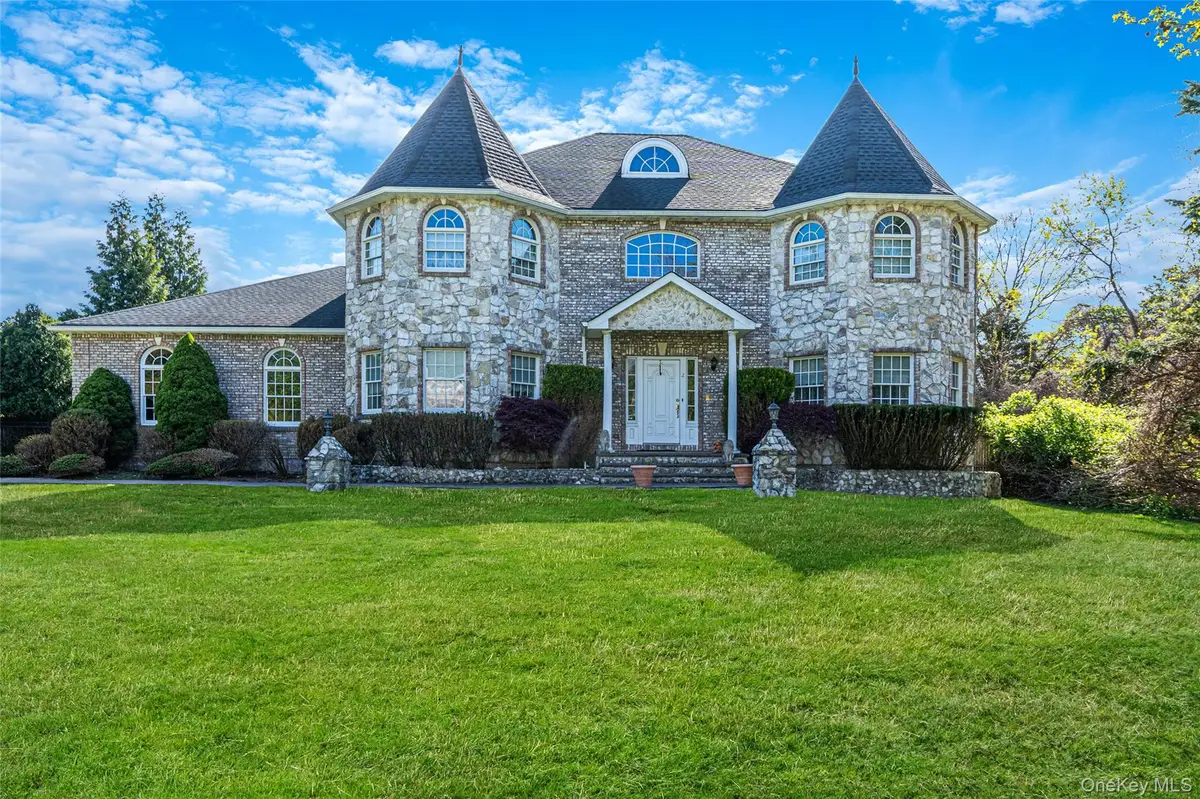 2 Deepwells Lane, Saint James, NY 11780 - #1