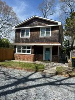 106 Lewis Road, East Quogue, NY 11942