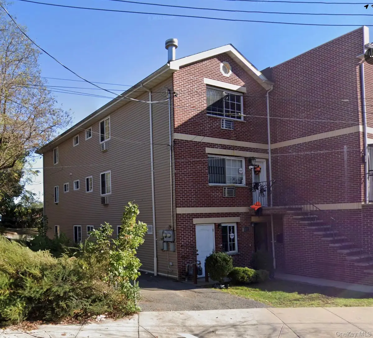 3250 Wickham Avenue, Bronx, NY 10469 - #1