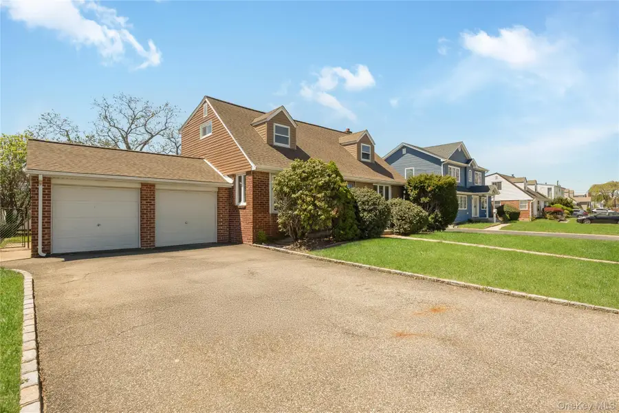 2646 Beech Street, East Meadow, NY 11554 - #2