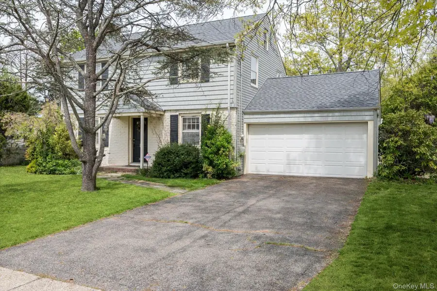 108 Charles Street, Mineola, NY 11501 - #2