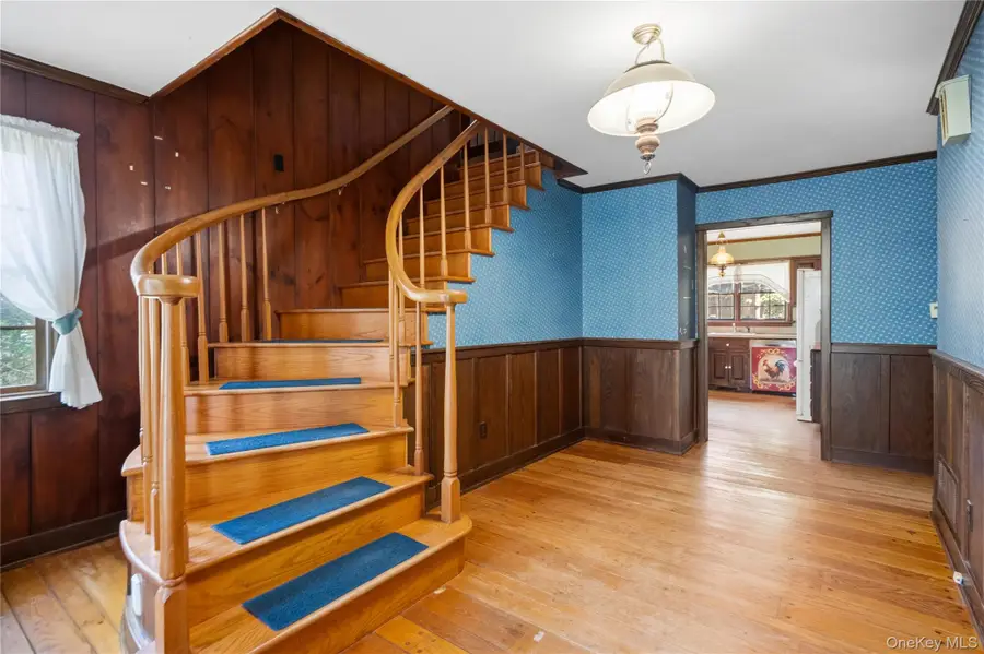 42 Senne Road, Northport, NY 11768 - #3