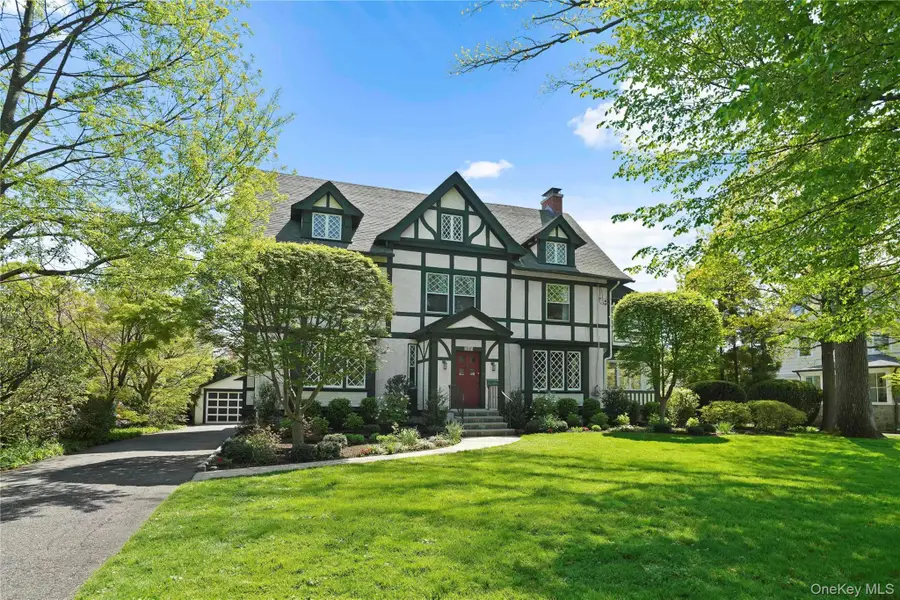 240 Monterey Avenue, Pelham, NY 10803 - #3