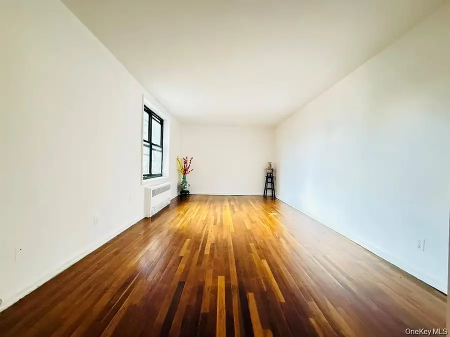 38-15 149 Street #3Fl, Flushing, NY 11354 - #2