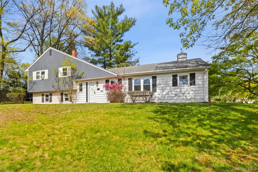 2 Larch Court, West Nyack, NY 10994 - #2