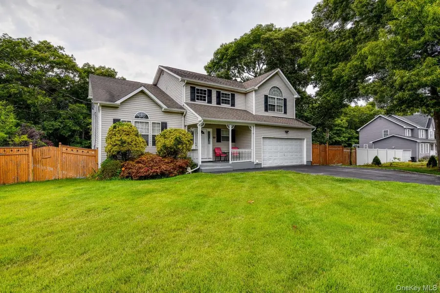30 1st Avenue, Holtsville, NY 11742 - #3