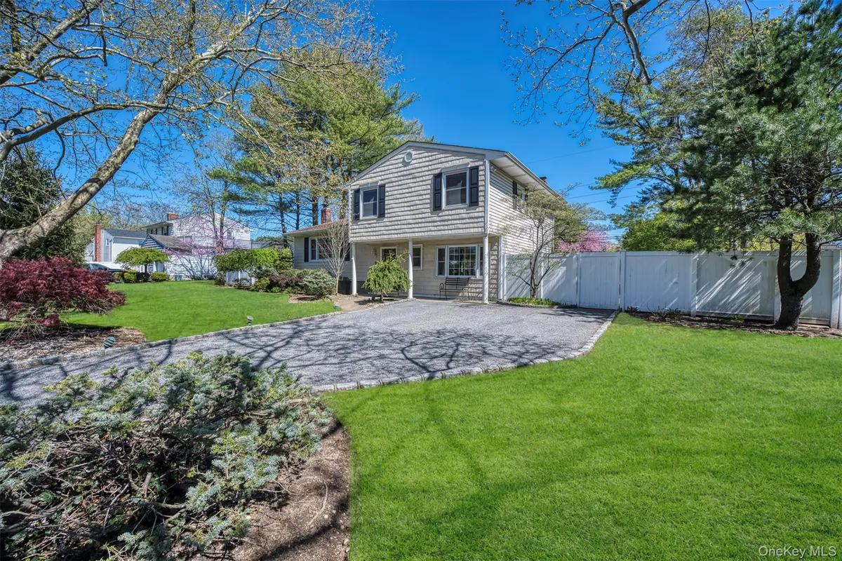 6 Linford Lane, Melville, NY 11747 - #1
