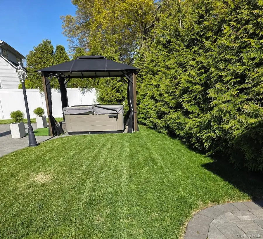 871 Pineneck Road, Seaford, NY 11783 - #3