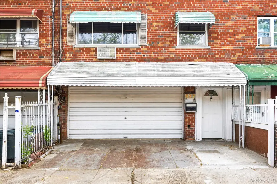 627 Commonwealth Avenue, Bronx, NY 10473 - #2