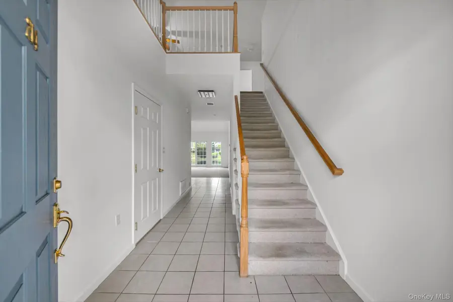 214 Miro Place, Port Washington, NY 11050 - #3