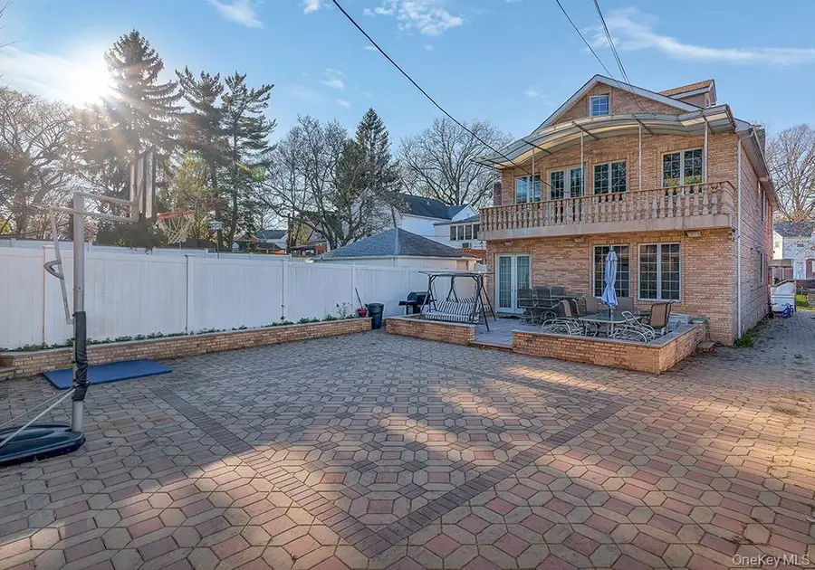 17624 Kildare Road, Jamaica, NY 11432 - #2