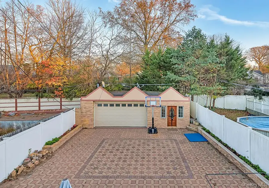 17624 Kildare Road, Jamaica, NY 11432 - #3