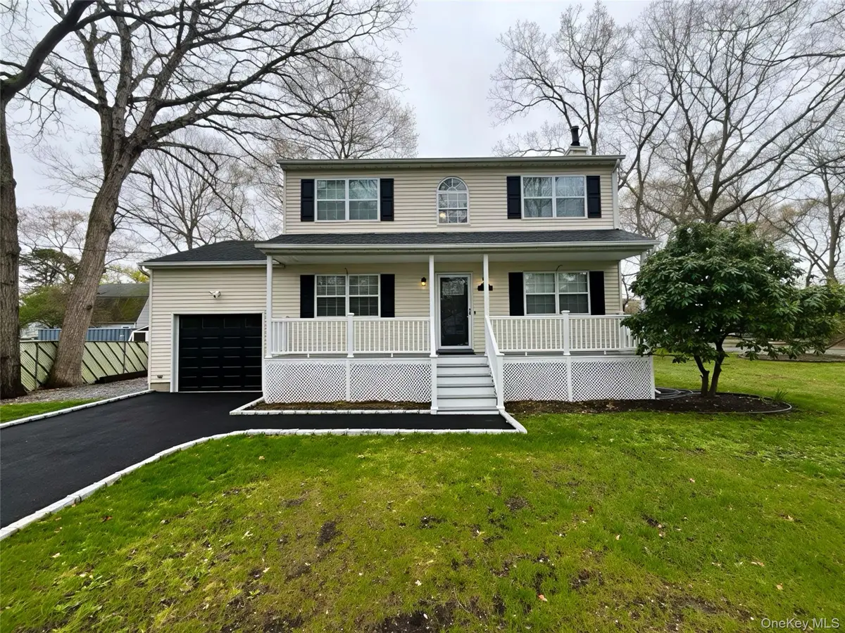 80 Queen Road, Mastic Beach, NY 11951 - #1
