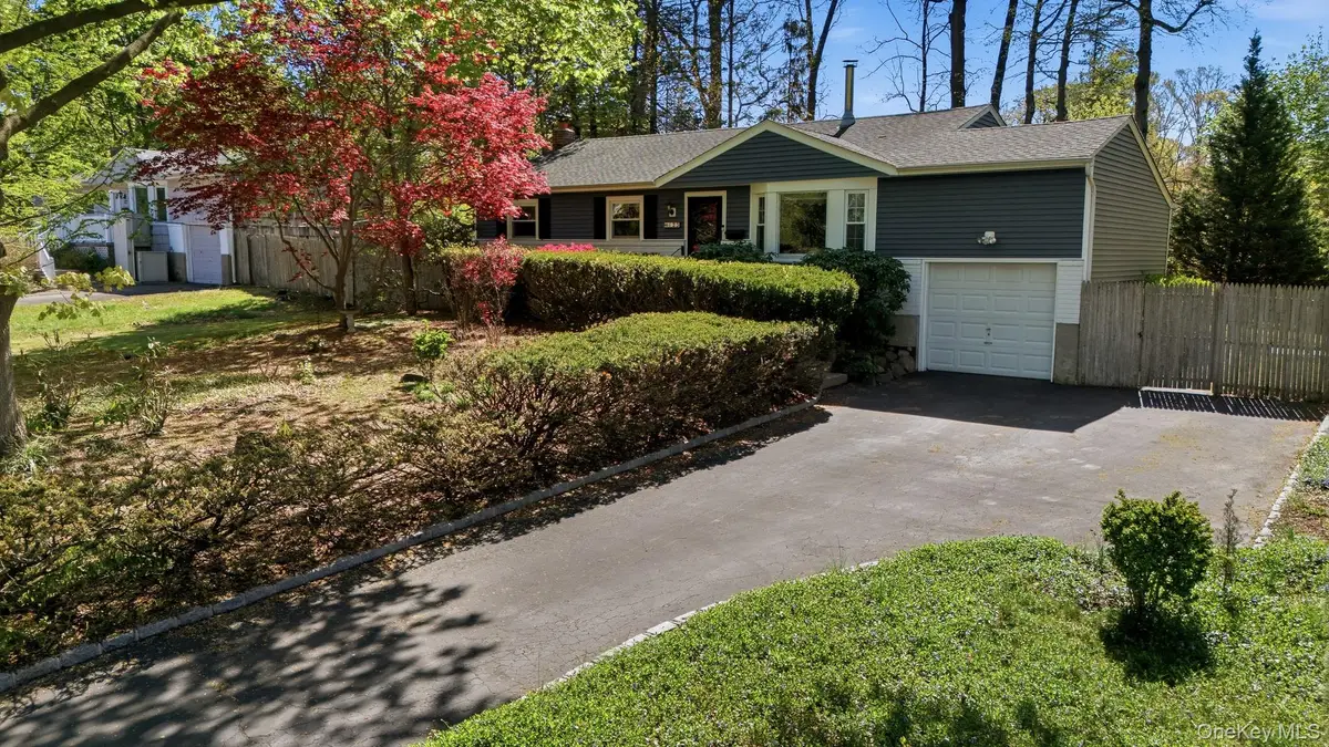 123 Foxdale Lane, Port Jefferson, NY 11777 - #1