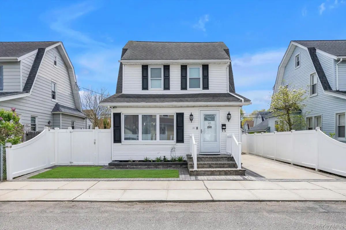 14 Laurel Road, Lindenhurst, NY 11757 - #1