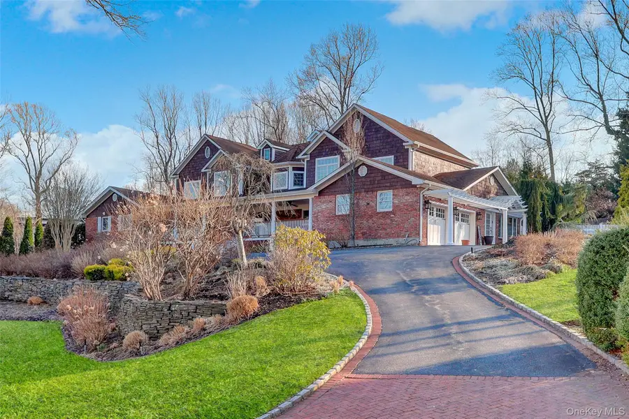 8 White Birch Drive, Dix Hills, NY 11746 - #3