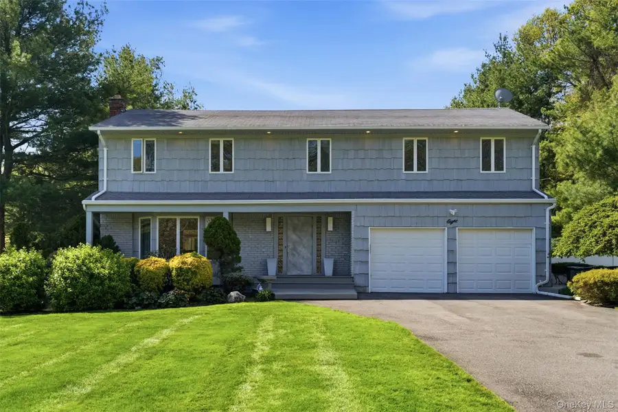 8 Given Lane, East Northport, NY 11731 - #3