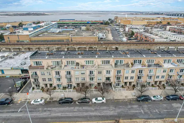 10308 Rockaway Beach Boulevard #2B, Rockaway Park, NY 11694