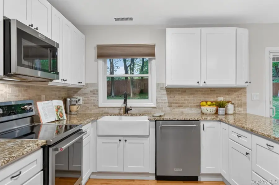 19 Scenic Drive, Poughkeepsie, NY 12603 - #3