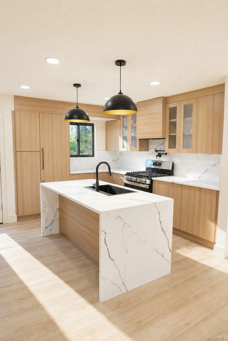 14 Ellen Place, Kings Park, NY 11754 - #2