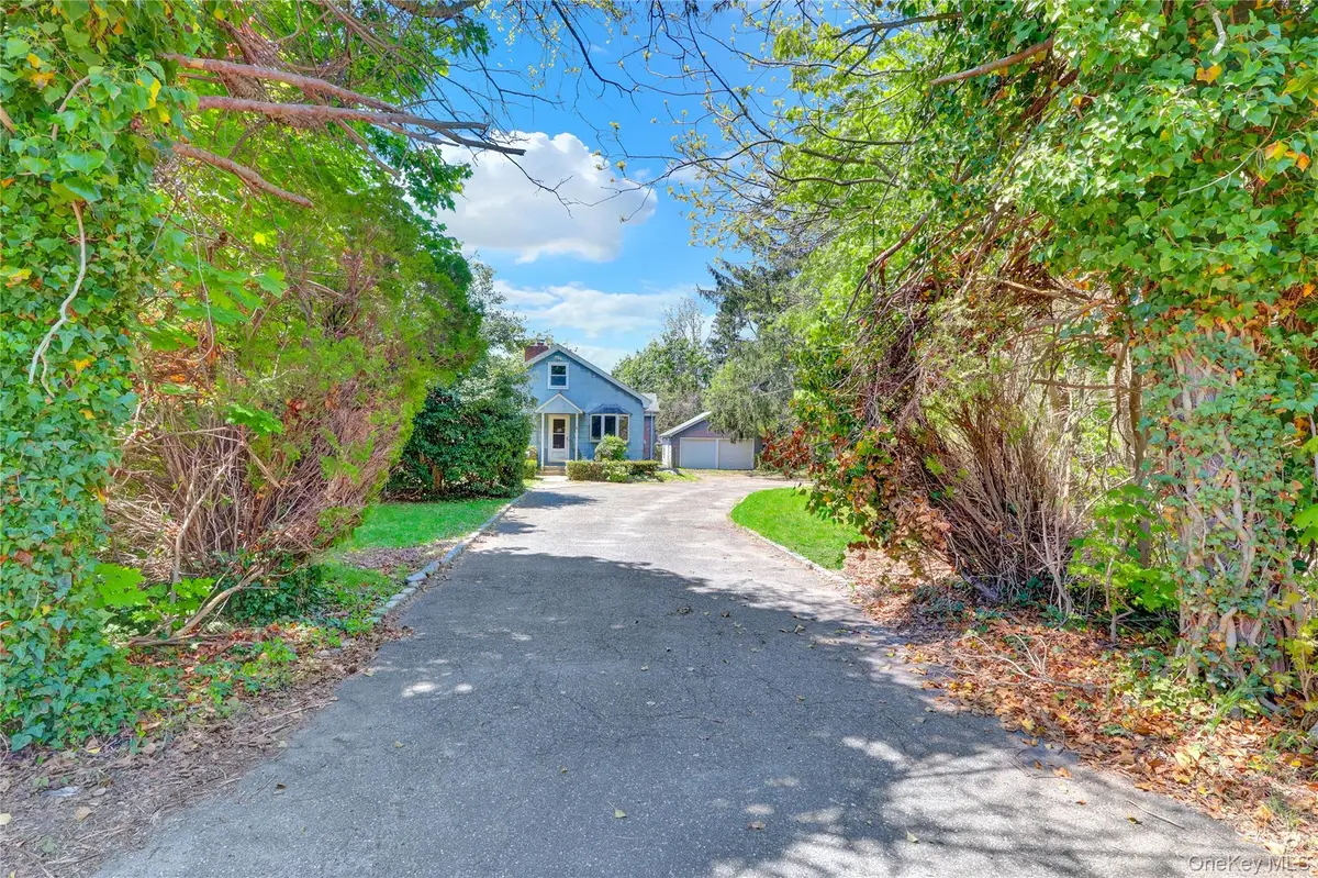 11 5th Avenue S, Huntington Station, NY 11746 - #1