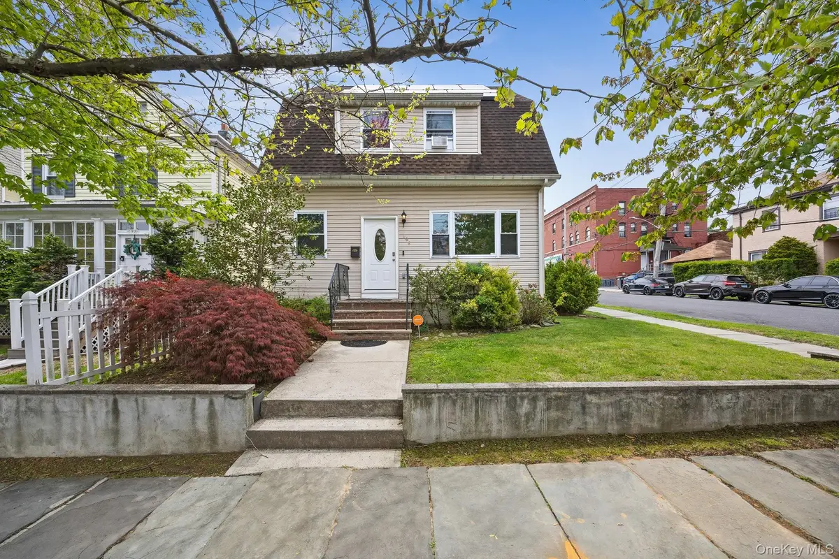 196 Hillside Avenue, Mount Vernon, NY 10553 - #1