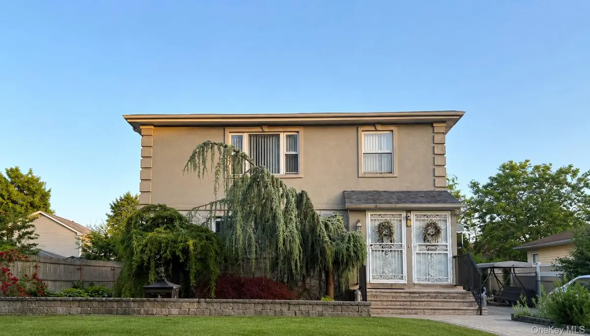 14 Vanata Court, Hempstead, NY 11550 - #1