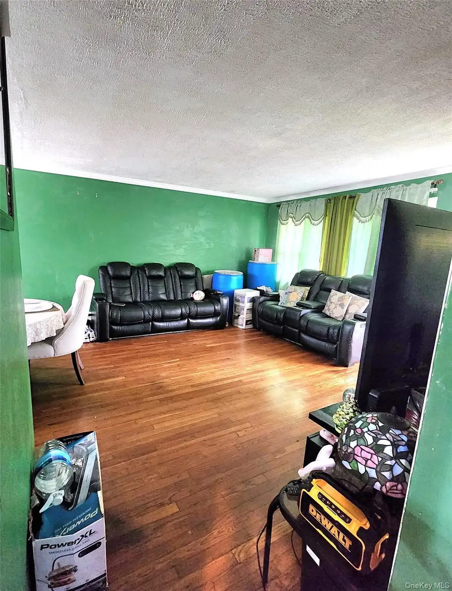 301 Pennsylvania Avenue, Roosevelt, NY 11575 - #3