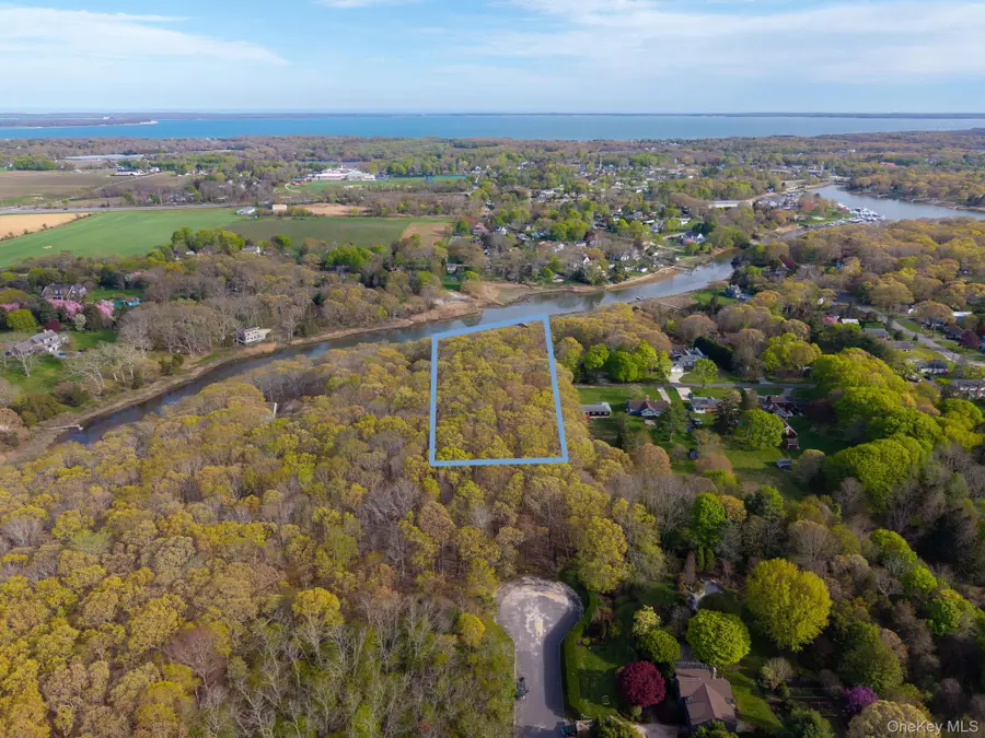 1050 Greton Court, Mattituck, NY 11952 - #2
