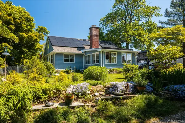 195 Sound Beach Boulevard, Sound Beach, NY 11789