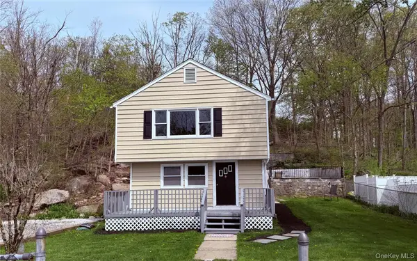 12 Montrose Drive, Carmel, NY 10512