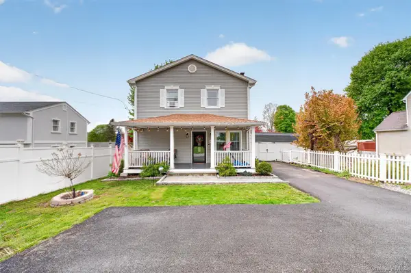 15 Roslyn Road, Carmel, NY 10512
