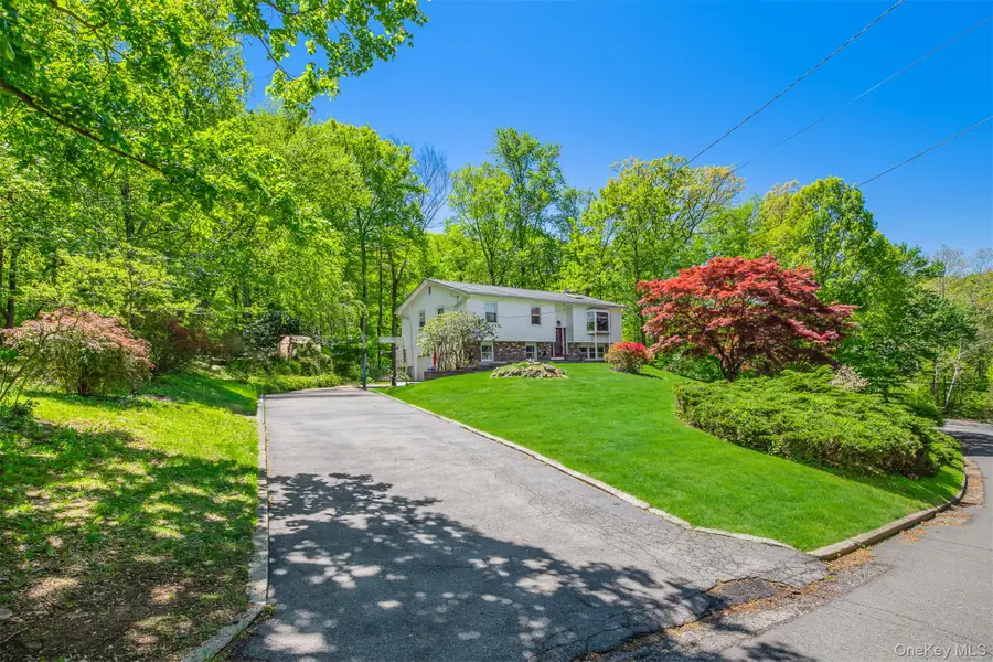 5 Leadore Lane, Pomona, NY 10970 - #2