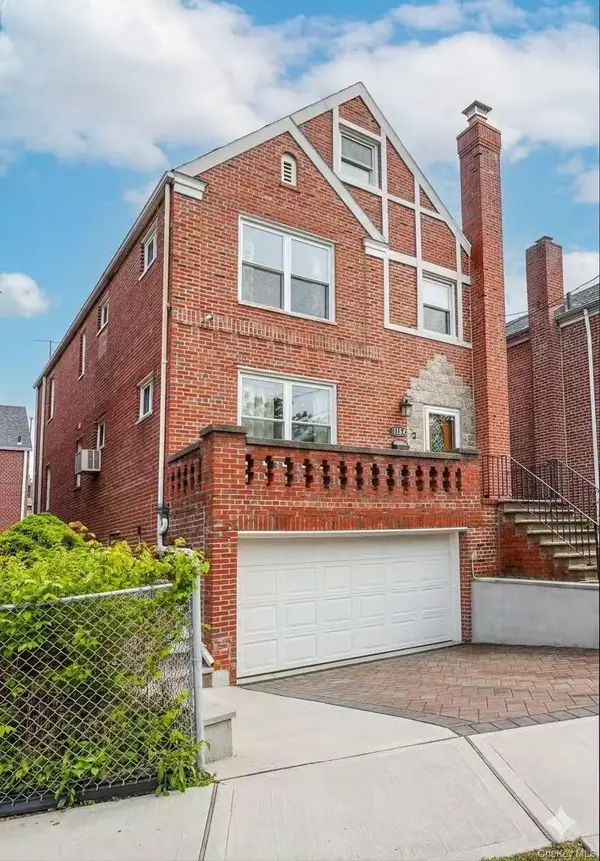 1194 Ave, Bronx, NY 10461