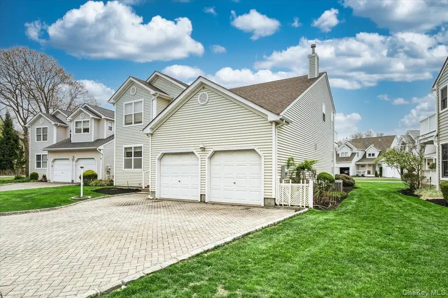 22 Spinnaker Lane, East Patchogue, NY 11772 - #2