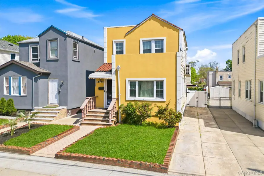 134-35 230th Street, Laurelton, NY 11413 - #2