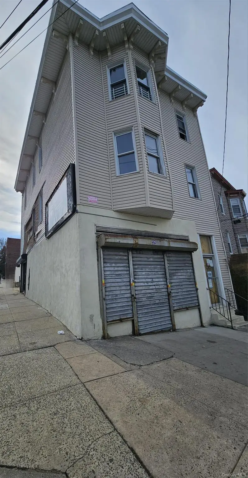 332 Walnut Street, Yonkers, NY 10701 - #1