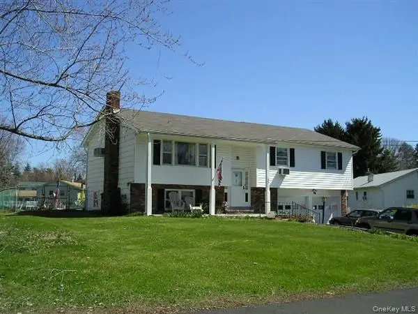 32 Clintonwood Drive, New Windsor, NY 12553 - #1