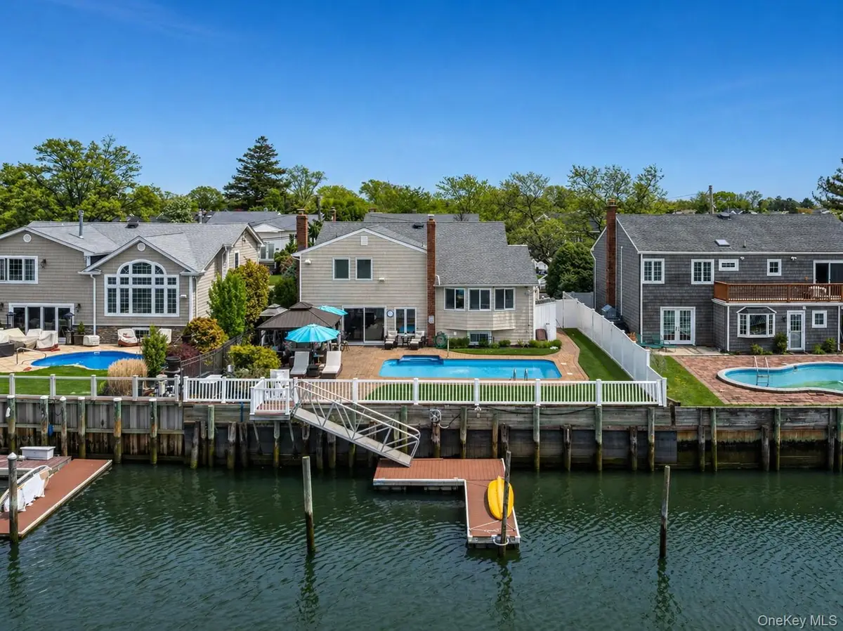 2848 Clubhouse Road, Merrick, NY 11566 - #1