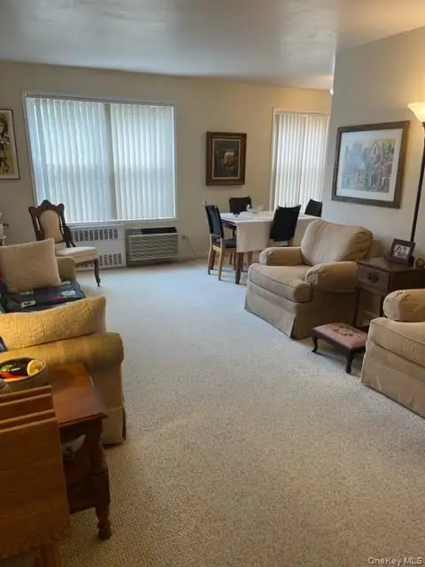4727 Little Neck Parkway #4G, Little Neck, NY 11362 - #1