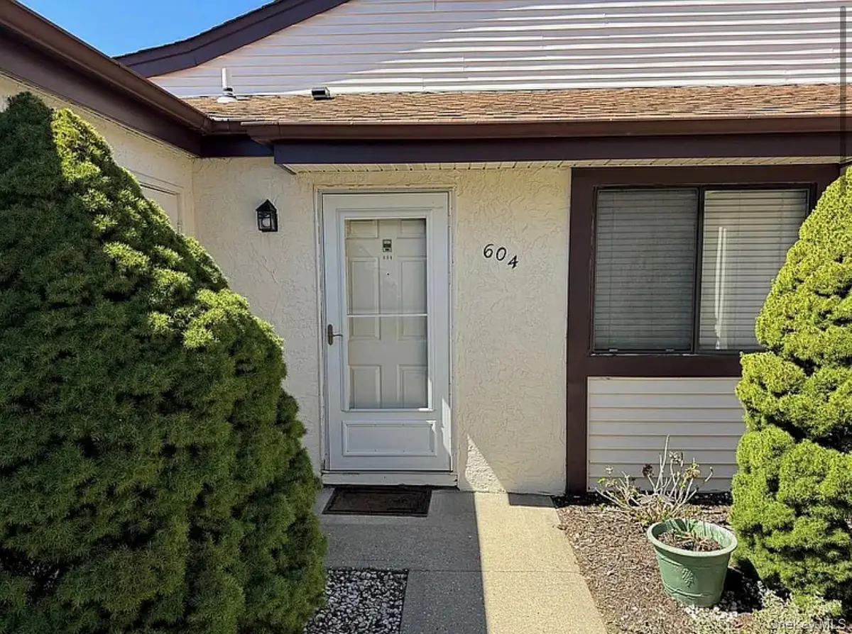 604 Gotham Drive, Saint James, NY 11780 - #1