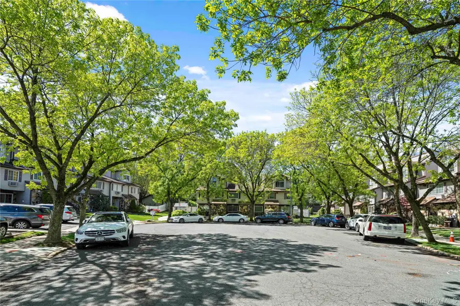 29 Croft Court, Staten Island, NY 10306 - #2