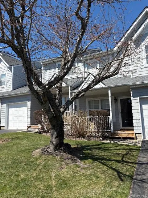 95 Northwood Boulevard, Central Islip, NY 11722